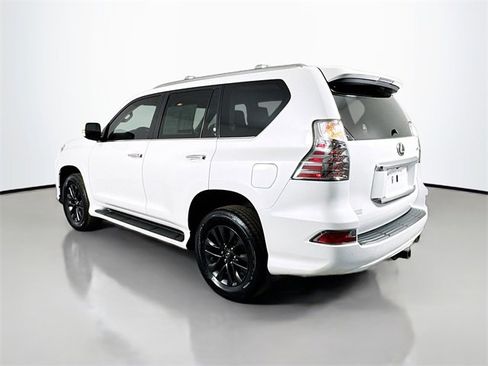 Used 2022 Lexus GX 460 Premium w/ Premium Plus Package image 6