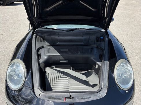 Used 2005 Porsche 911 Carrera RWD image 38