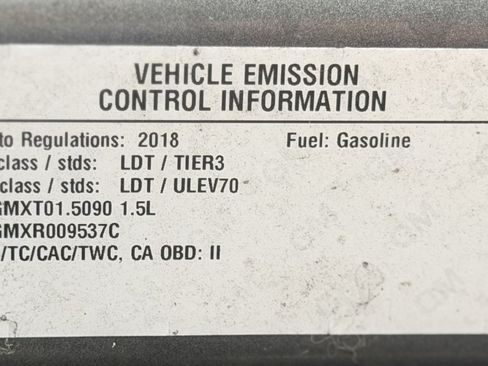 Used 2018 Chevrolet Equinox LS FWD image 32