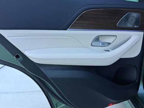 New 2026 Mercedes-Benz GLE 53 AMG 4MATIC image 22