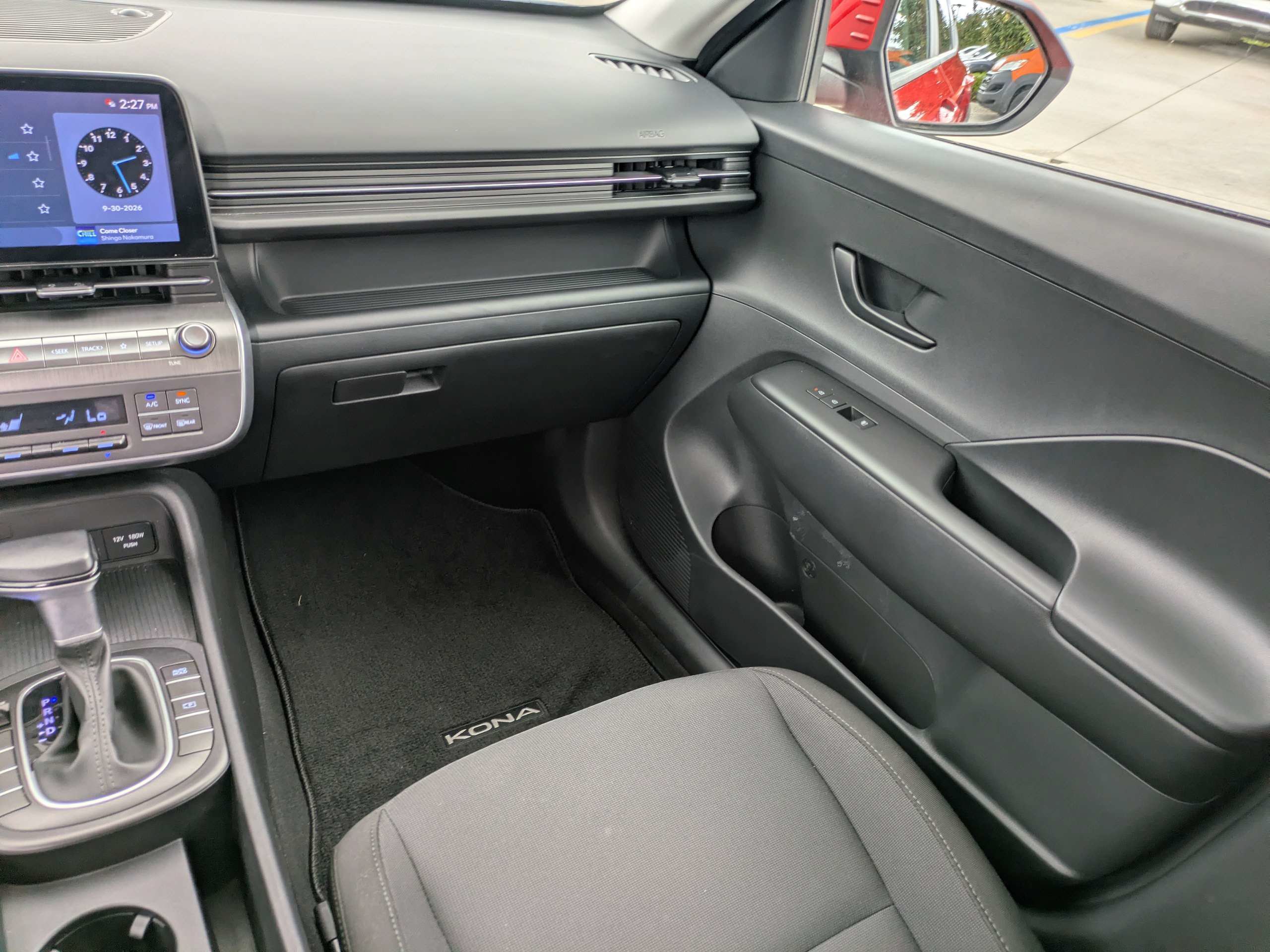 Used 2024 Hyundai Kona SEL FWD image 15