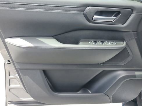 New 2026 Nissan Armada SV RWD image 9