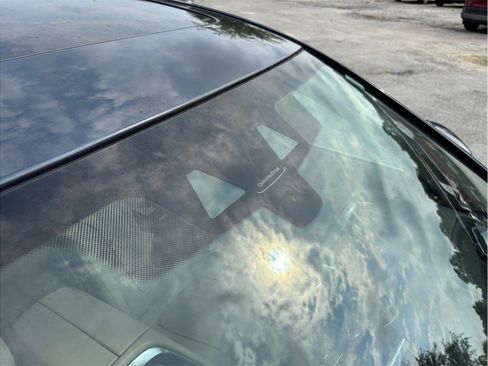 Used 2016 BMW 750i RWD image 11