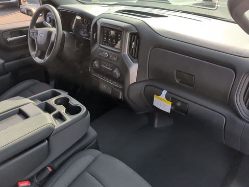 New 2026 Chevrolet Silverado 1500 Custom Trail Boss w/ LPO, Dark Essentials Package image 29