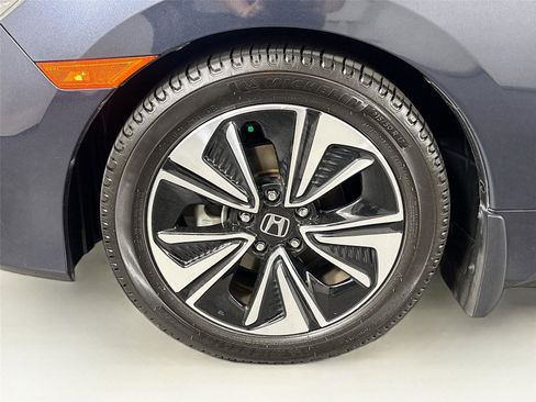 Used 2018 Honda Civic EX-L image 42