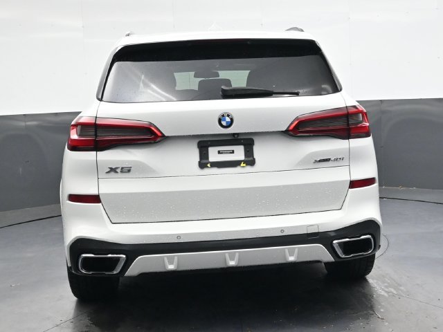 Used 2019 BMW X5 xDrive40i w/ M Sport Package AWD/4WD image 6