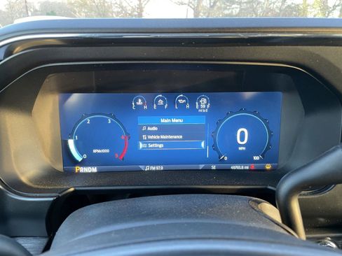 Used 2024 Ford F250 Lariat w/ FX4 Off-Road Package image 17