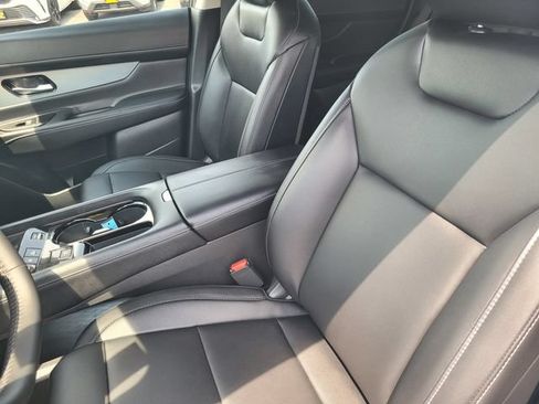 Certified 2025 Nissan Murano SL w/ Cargo Package AWD/4WD image 13