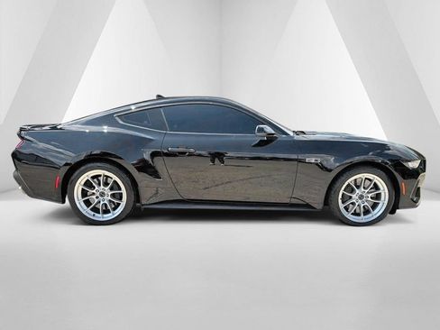 Used 2024 Ford Mustang GT Premium RWD image 8