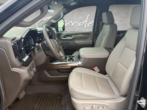 Certified 2025 Chevrolet Silverado 2500 LT w/ Leather Package image 19