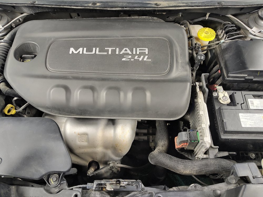 Used 2018 Jeep Cherokee Latitude FWD image 30