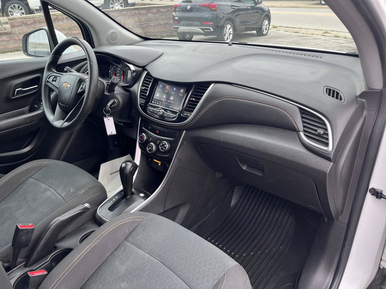 Used 2020 Chevrolet Trax LS w/ Tint and Cruise Package AWD/4WD image 17