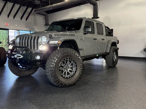 Used 2021 Jeep Gladiator Rubicon AWD/4WD image 39