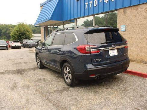 Used 2023 Subaru Ascent Premium AWD/4WD image 4