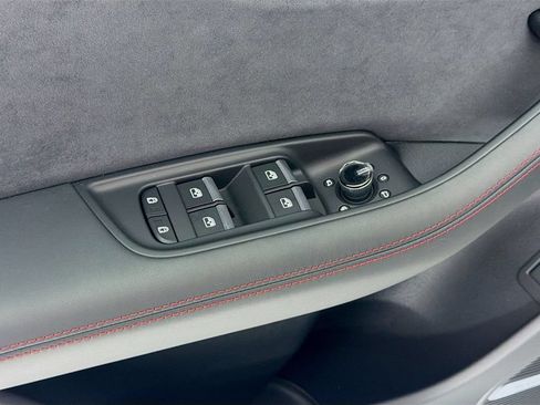 New 2026 Audi SQ8 Prestige AWD/4WD image 18