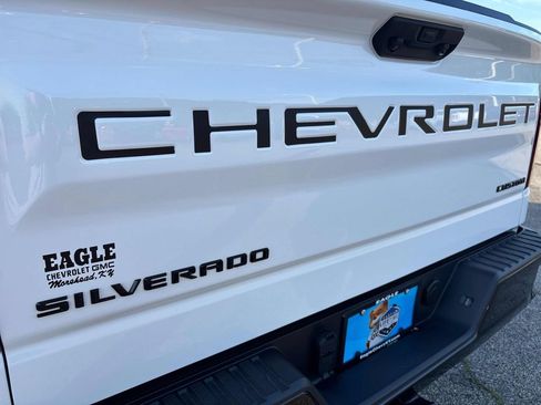 Used 2025 Chevrolet Silverado 1500 Custom Trail Boss w/ Turbomax Blackout Package AWD/4WD image 34