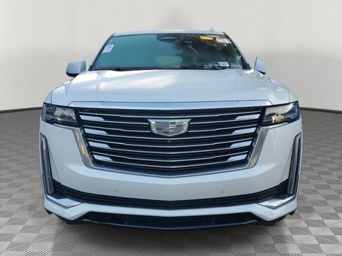 Used 2023 Cadillac Escalade Premium Luxury Platinum image 2