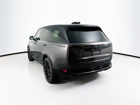 New 2025 Land Rover Range Rover Long Wheelbase SE image 7