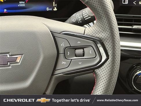 New 2026 Chevrolet Trax RS w/ Sunroof Package image 15