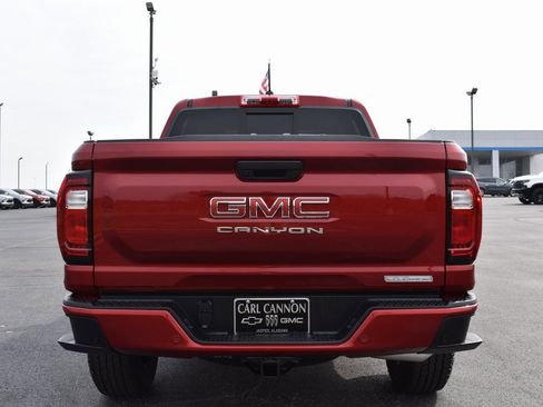Used 2025 GMC Canyon Elevation image 6