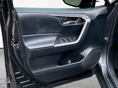 Used 2023 Toyota RAV4 XLE Premium FWD image 22