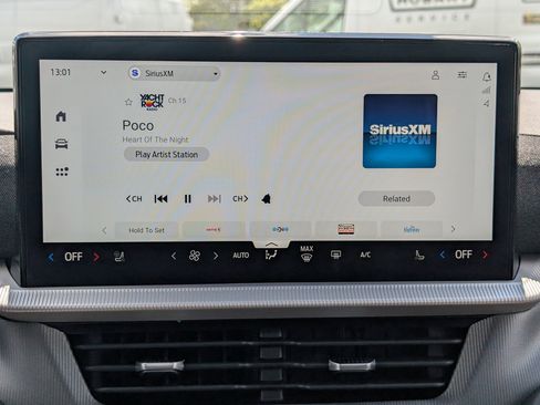 New 2026 Ford Explorer ST-Line image 29