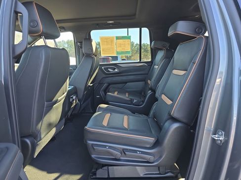 Used 2021 GMC Yukon XL AT4 image 19