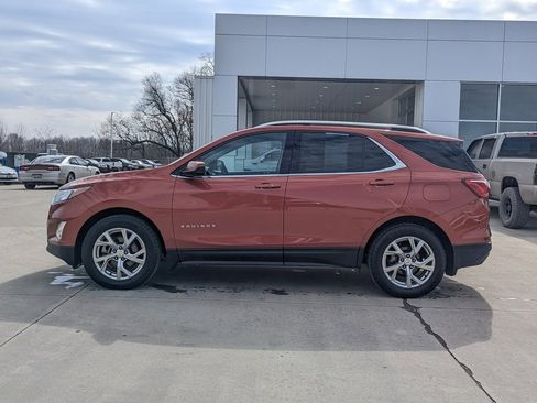 Used 2020 Chevrolet Equinox LT image 9