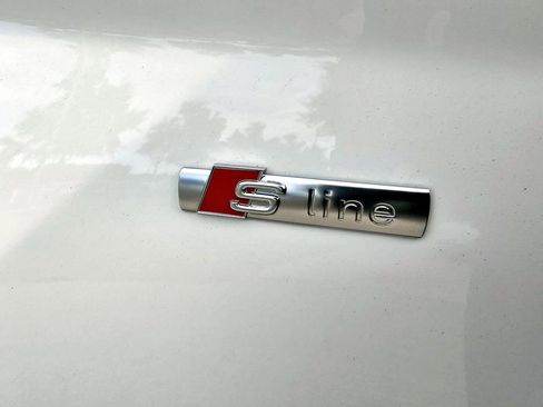 Used 2023 Audi Q5 2.0T Premium Plus w/ Premium Plus Package image 8