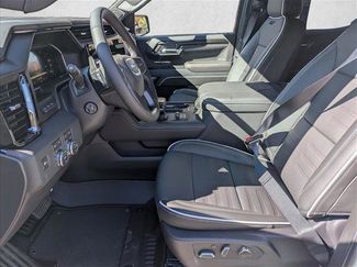 New 2026 GMC Sierra 1500 AT4X w/ LPO, Black Badging Package video 4