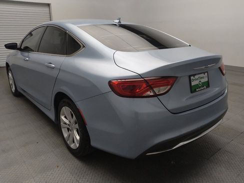 Used 2015 Chrysler 200 Limited w/ Convenience Group FWD image 5