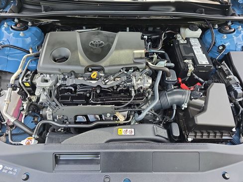 Used 2024 Toyota Camry SE image 29