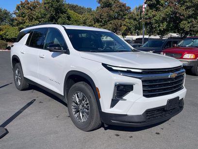 Used 2026 Chevrolet Traverse LT w/ Driver Confidence Package