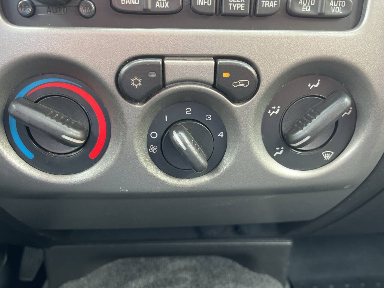 Used 2012 Chevrolet Colorado LT RWD image 22