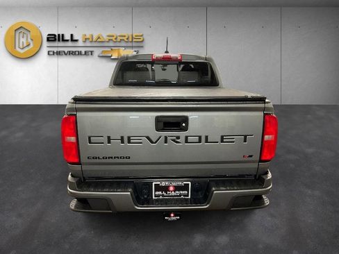 Used 2022 Chevrolet Colorado LT w/ LT Convenience Package image 11