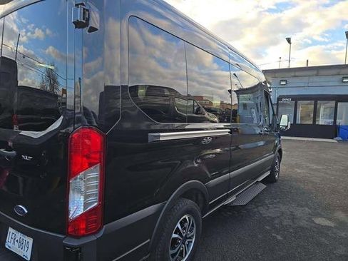 Used 2023 Ford Transit 350 XLT image 4