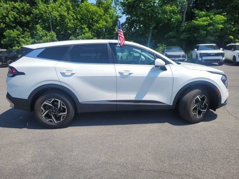 Certified 2024 Kia Sportage LX AWD/4WD image 6