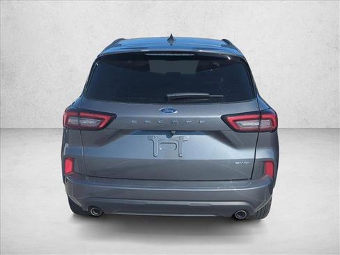 Used 2024 Ford Escape ST-Line AWD/4WD image 4