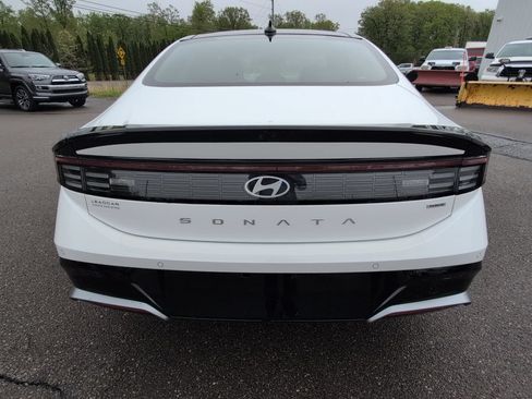 Used 2026 Hyundai Sonata Limited FWD image 6