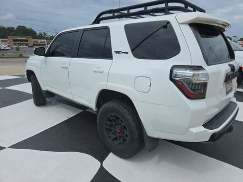 Used 2022 Toyota 4Runner TRD Pro AWD/4WD image 10