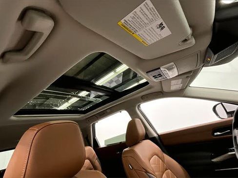 New 2025 Nissan Pathfinder Platinum image 24