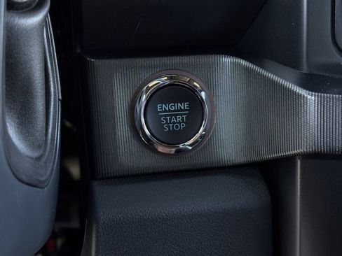 New 2026 Ford F250 Platinum w/ FX4 Off-Road Package image 48