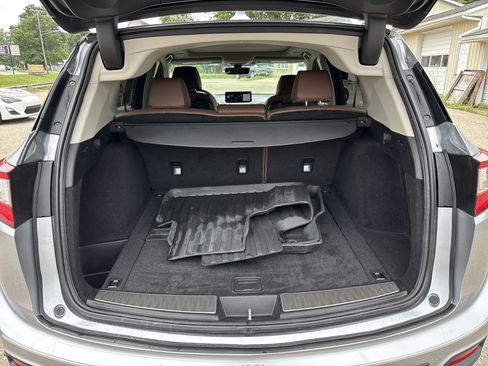 Used 2019 Acura RDX AWD w/ Advance Package image 9