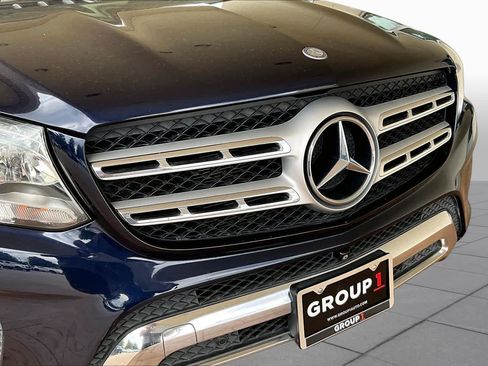 Used 2017 Mercedes-Benz GLS 450 4MATIC image 28