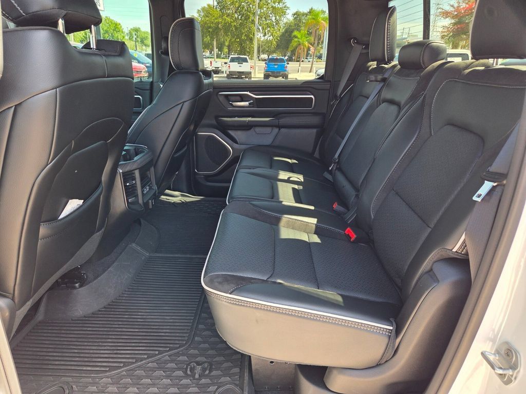 Used 2026 RAM 1500 Laramie w/ Sport Appearance Package AWD/4WD image 8