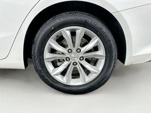 Used 2023 Chevrolet Malibu LT image 11