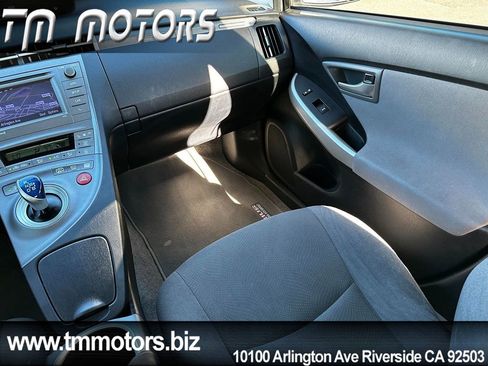 Used 2014 Toyota Prius Prime Plug-In Hybrid image 12