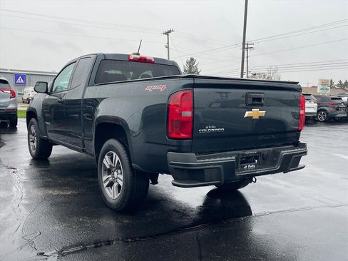 Used 2018 Chevrolet Colorado W/T w/ Custom Special Edition image 6