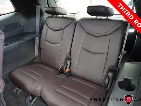 Used 2021 Cadillac XT6 Premium Luxury AWD/4WD image 4