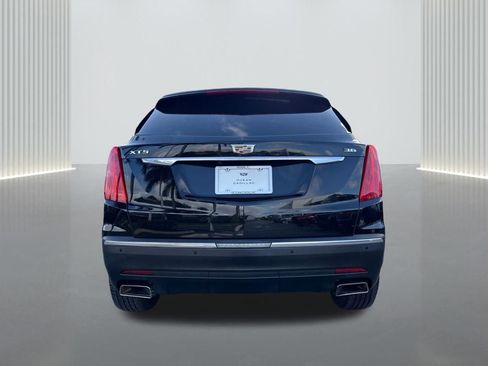 Used 2019 Cadillac XT5 Premium Luxury FWD image 6